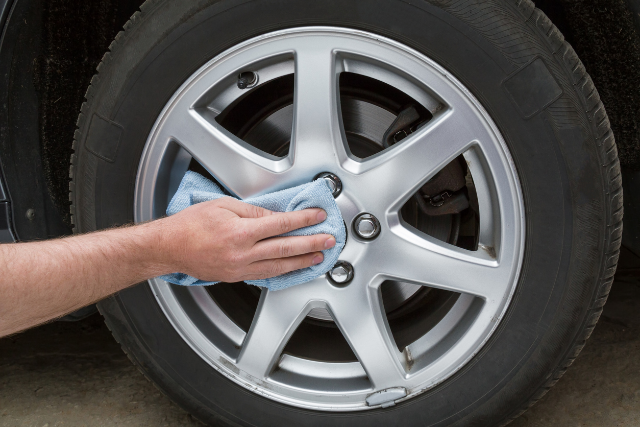 alloy wheel polishing services